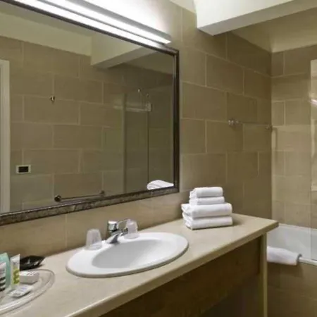Hotel Opera Centrum 4*